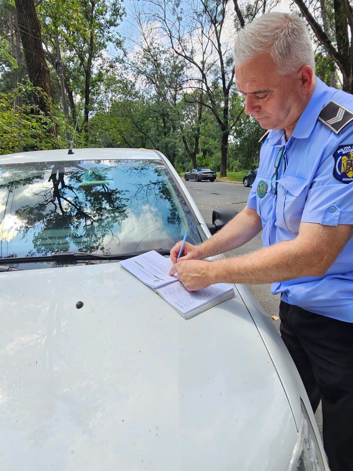 Notificarea cuprinde solicitarea ca șoferii să-și mute mașinile din zona